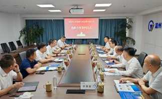 黃江龍拜會(huì )浙江省副省長(cháng)、溫州市委書(shū)記張振豐，并出席碧水源與溫州公用集團戰略合作協(xié)議簽約儀式